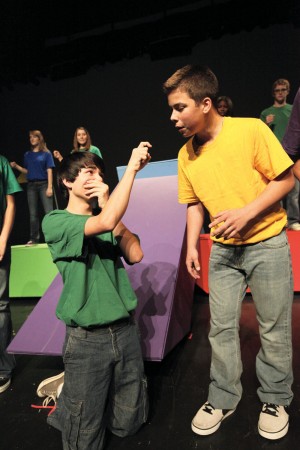 afn.090310.arts.MPHSplay11.jpg