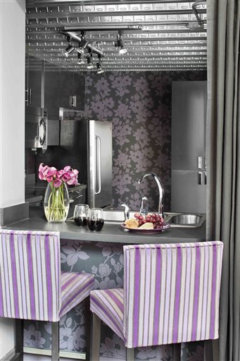 Homes-Designer-Florals