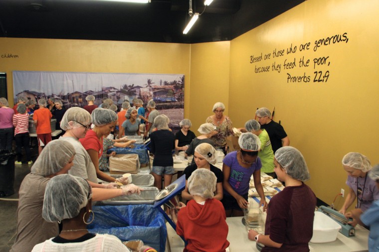 Kyrene Altadena Middle School packed meals for Feed My Starving 