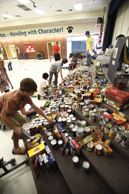 Colina students make accurate Super Bowl pick for a good cause 