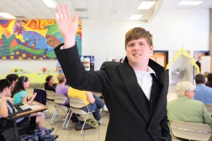 Best Buddies put on fashion show for prom 