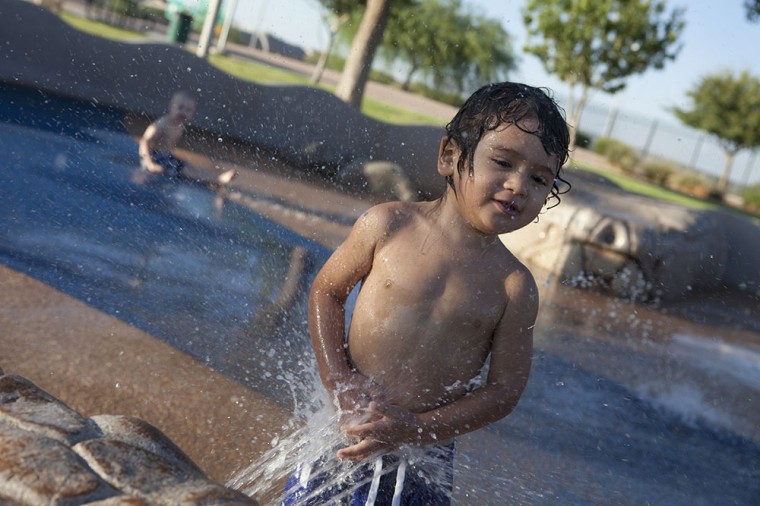 afn.080512.wa.waterkids.05.JPG