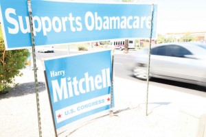 afn.090810.news.signs1.jpg