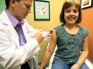 Swine flu vaccines coming 