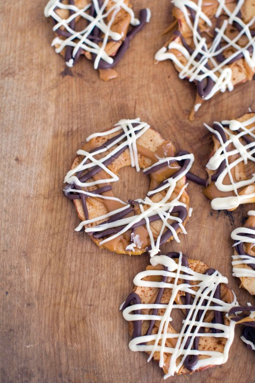 Caramel-chocolate apple chips
