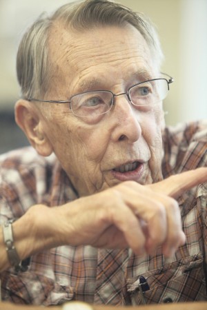afn.080410.news.seniorcenter8.jpg