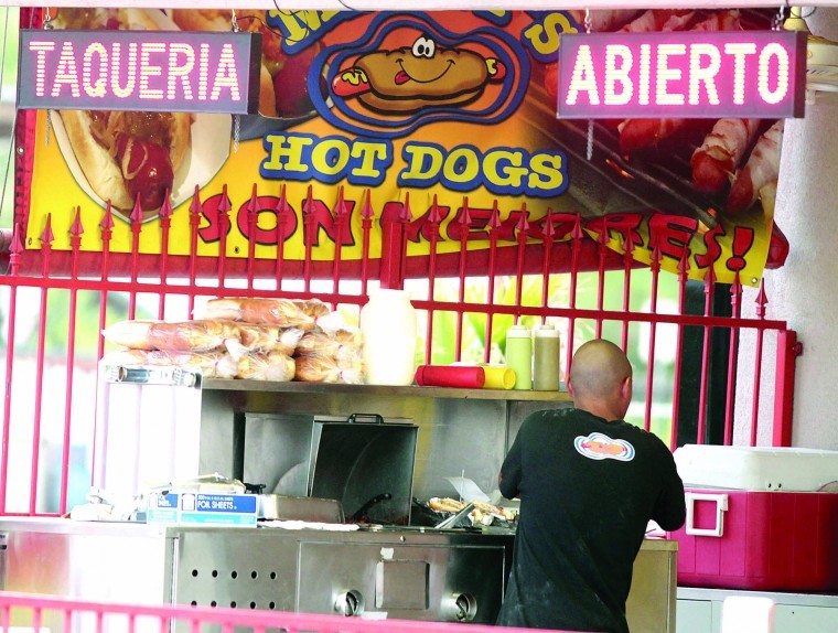 Mickey's Hot Dog 