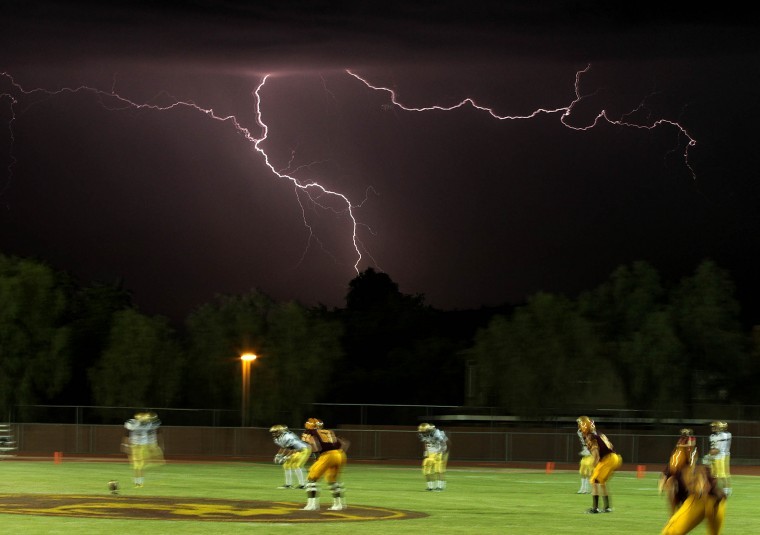 Electric atmosphere