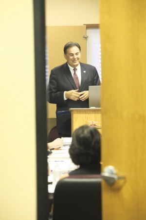 afn.102010.news.citymanager2.jpg