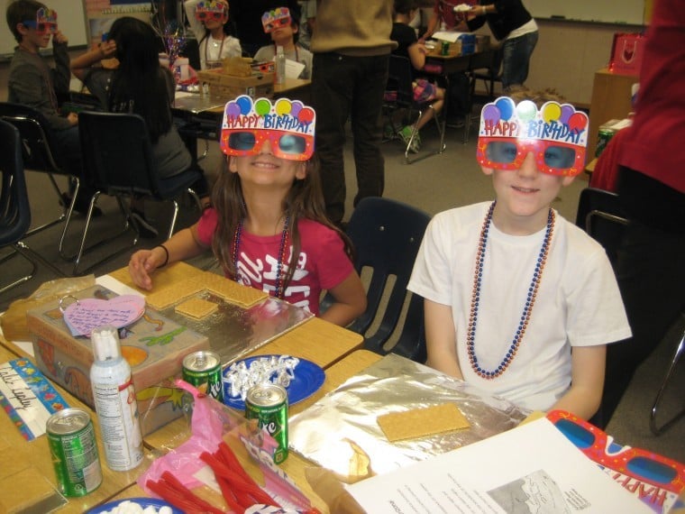 Local school children celebrate Arizona's Centennial