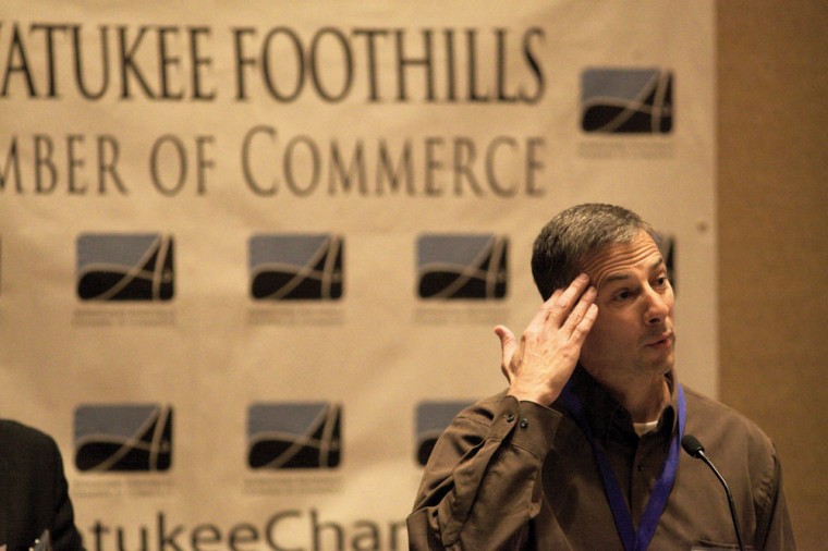 afn.020911.news.Chamber2.jpg.jpg