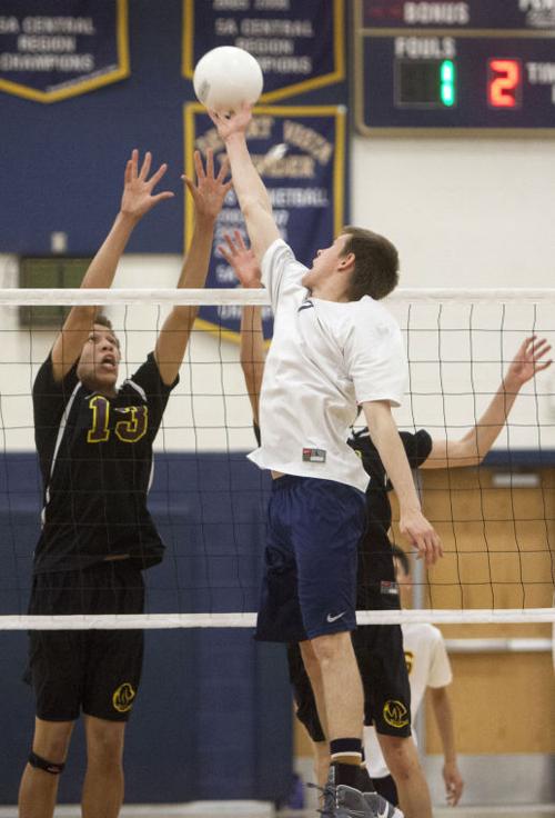 Volleyball: DV vs MP