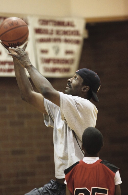 afn.112610.com.EddieJohnson1.jpg