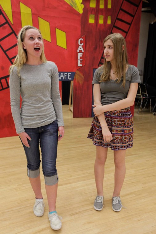 afn.022511.arts.GuysDolls13.jpg