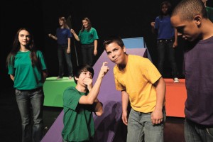 afn.090310.arts.MPHSplay2.jpg