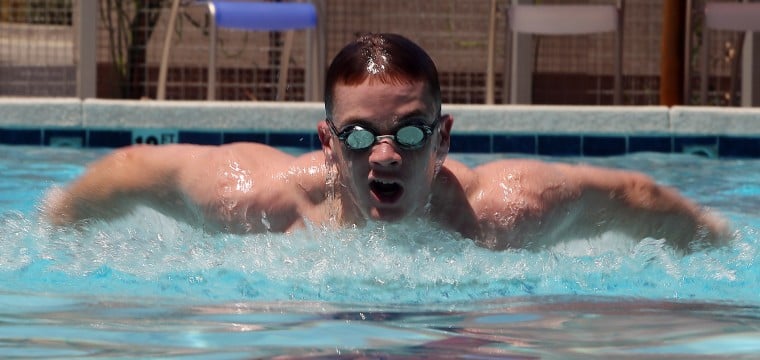 DV Swimmer