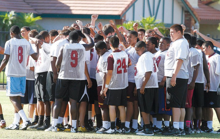 Mountain Pointe spring football