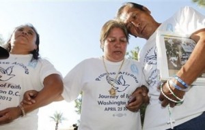 Leonila Martinez, Gustavo Cruz, Patricia Rosas