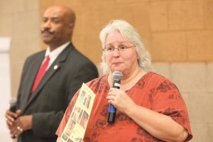 afn.082710.news.policemeeting1.jpg