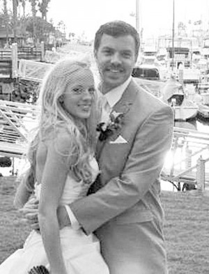 Jenny Hammond and Grayden Poper wed