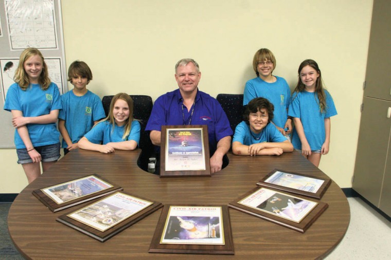 Arlen Sykes wins the Aerospace Education Excellence Award