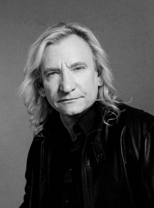 Joe Walsh plays Wild Horse Pass