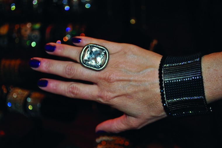 Queen Bees Accessories
