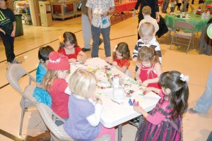 Ahwatukee Preschool hosts breakfast with Santa