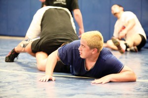 afn.071610.sports.wrestling1.jpg