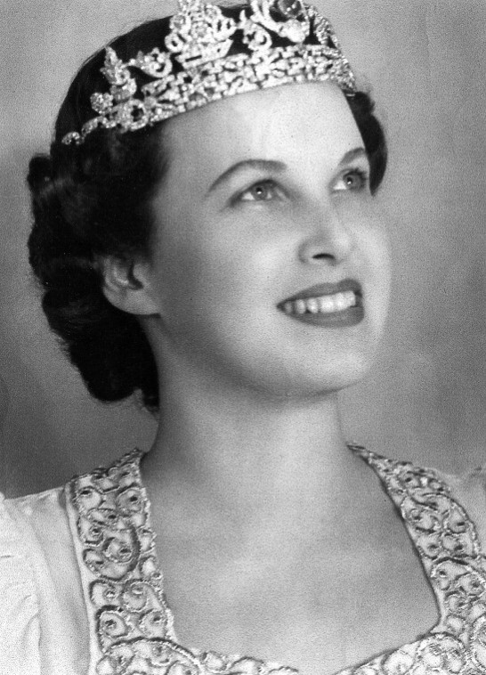Rose queen