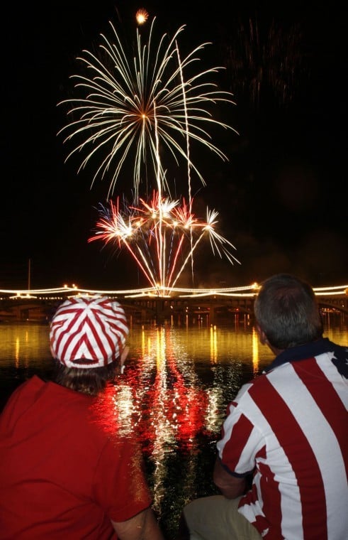 Tempe Town Lake fireworks
