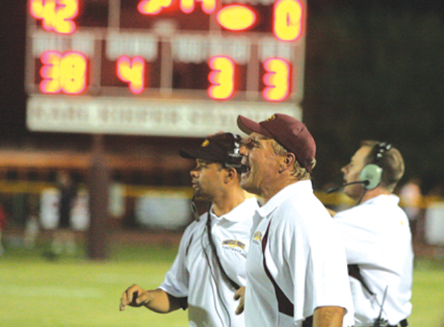 Vaughan’s communication chain shows coach’s throwback style 