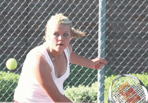 Freshman adjusts to tennis assignment 