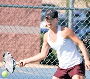No time to daydream in Pride girls tennis 