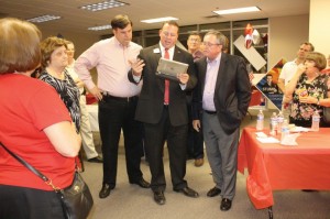 afn.110912.news.election3.ah.jpg