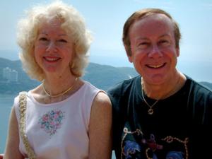 111215_AT_HAND_MAGEE