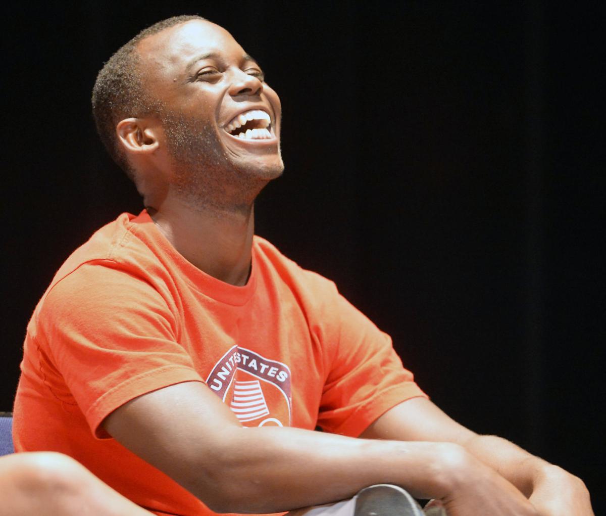 Paralympian Blake Leeper visits Anniston High School