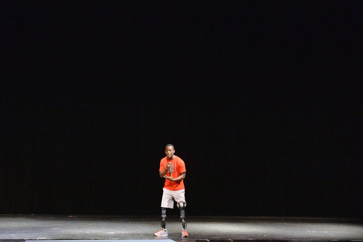 Paralympian Blake Leeper visits Anniston High School