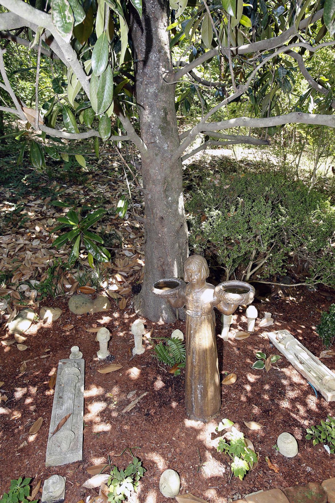 Springwood Inn: Gardens