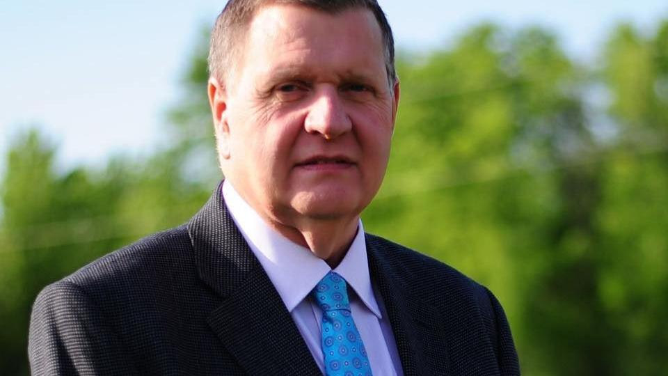 Dahl, Muldrow aim to succeed Foley in Cayuga County Legislature 1 Dahl, Muldrow aim to succeed Foley in Cayuga County Legislature