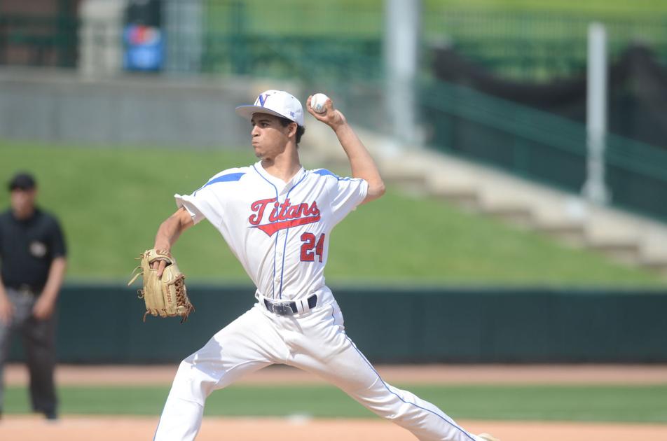 Young dominant; Norris beats Gretna to advance