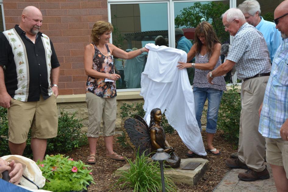 BCH sculpture a tribute to employee, volunteer