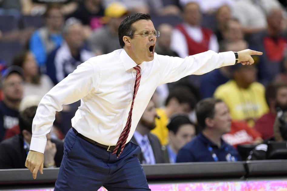 NU's Miles to return for sixth season