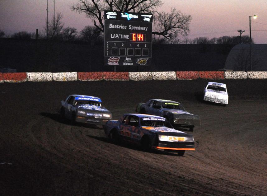 Spring Nationals revs up at Beatrice Speedway