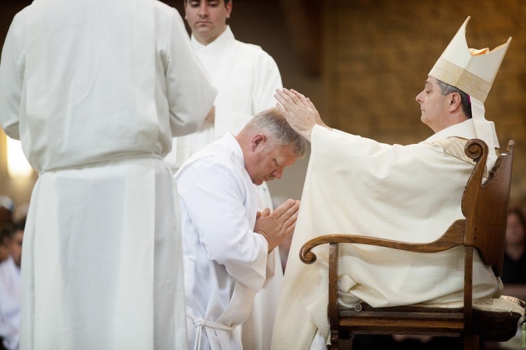 catholic deacon symbol