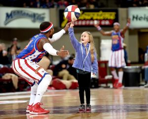 Globetrotters hijinks delight Metra fans