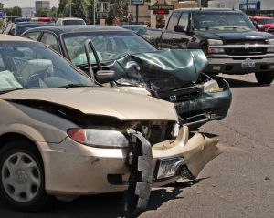 No injuries in Grand Ave. crash