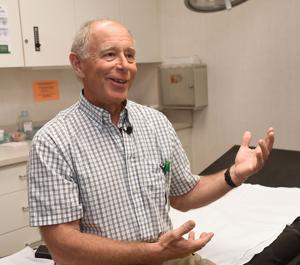 Physician who went to the ER with chest pain: '3 minutes later I was dead'