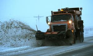 Cattle-hauling semitrailer hits snowplow on I-90 just north of Wyoming border