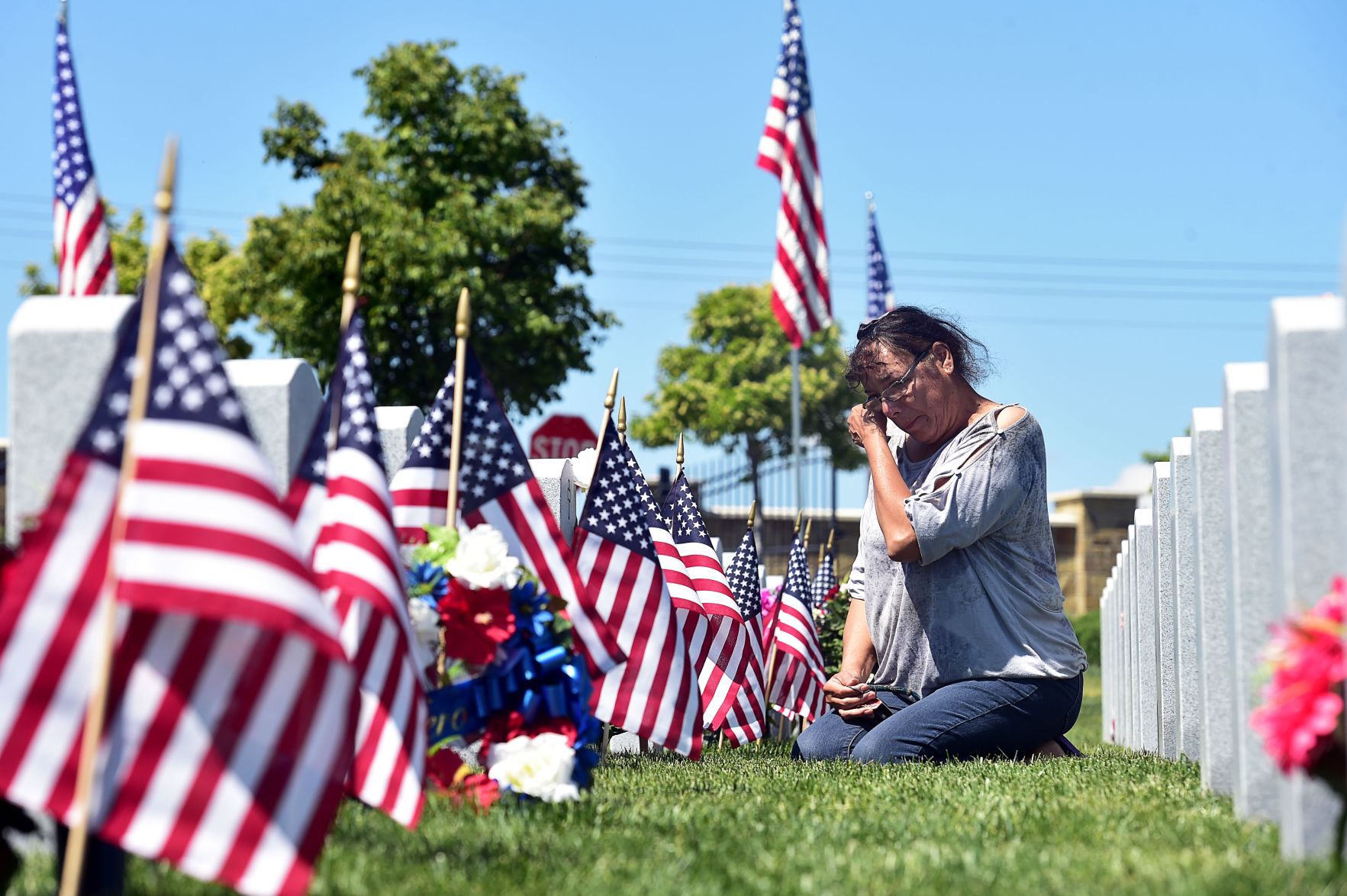 Veterans honored at Great Lakes National Cemetery during Memorial Day event Veterans honored at Great Lakes National Cemetery during Memorial Day event